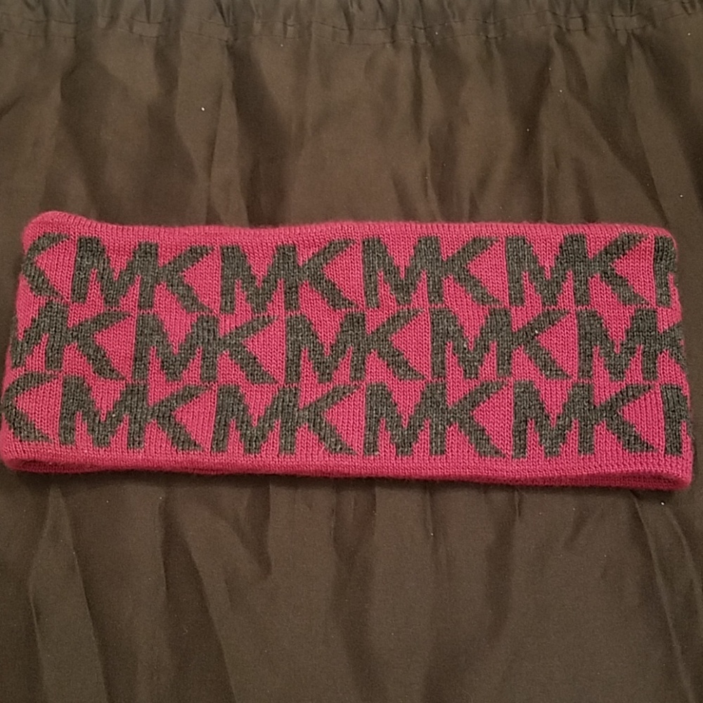 Michael Kors Pink winter headband